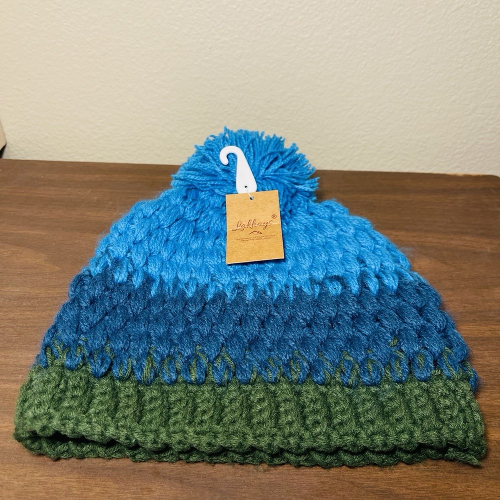 NWT Lakhays Handmade Crochet Pom Beanie Hat Green Blue Fleece Lined Winter Cozy‎